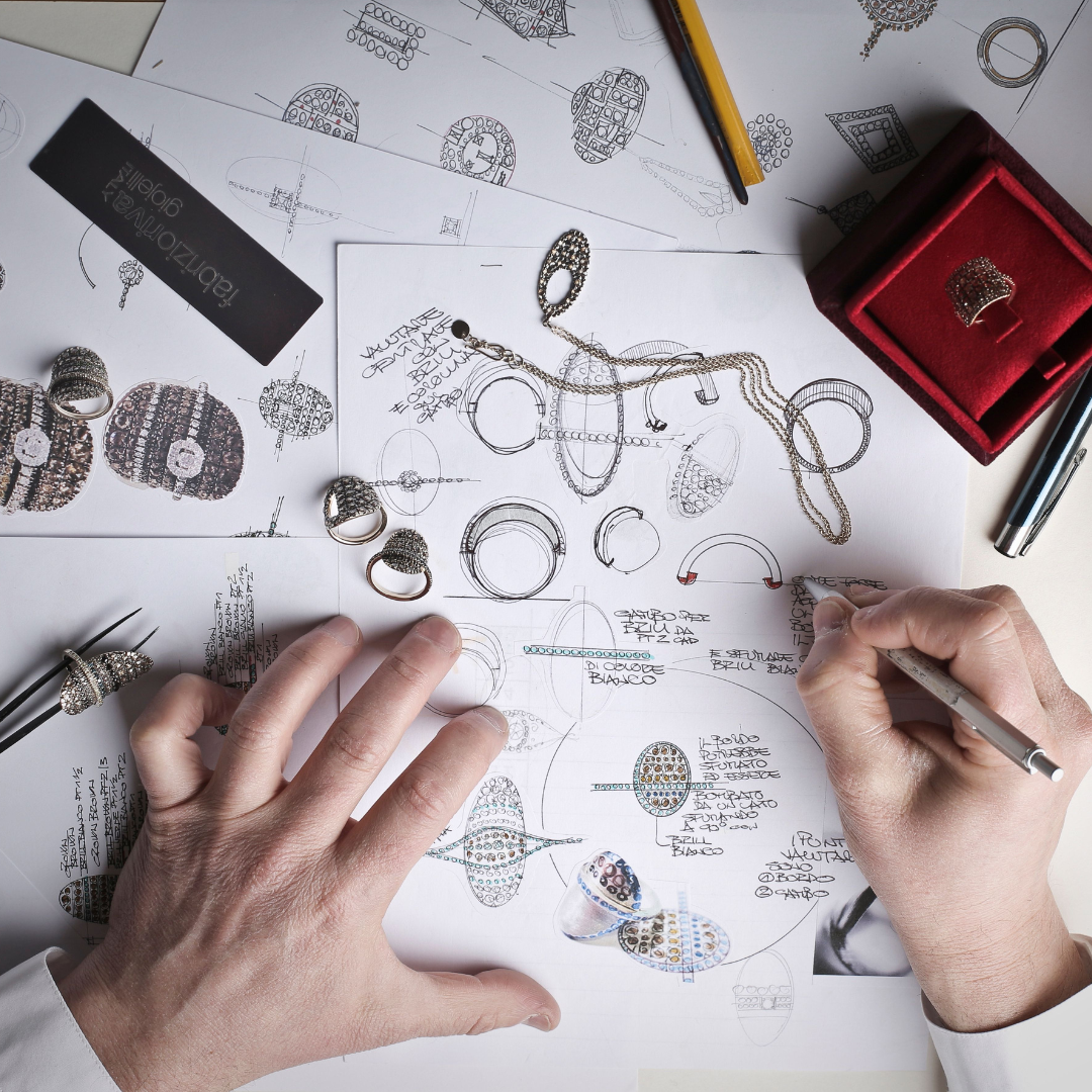 Step 2: José's hand-drawn pencil sketch of a custom jewellery design on drafting paper